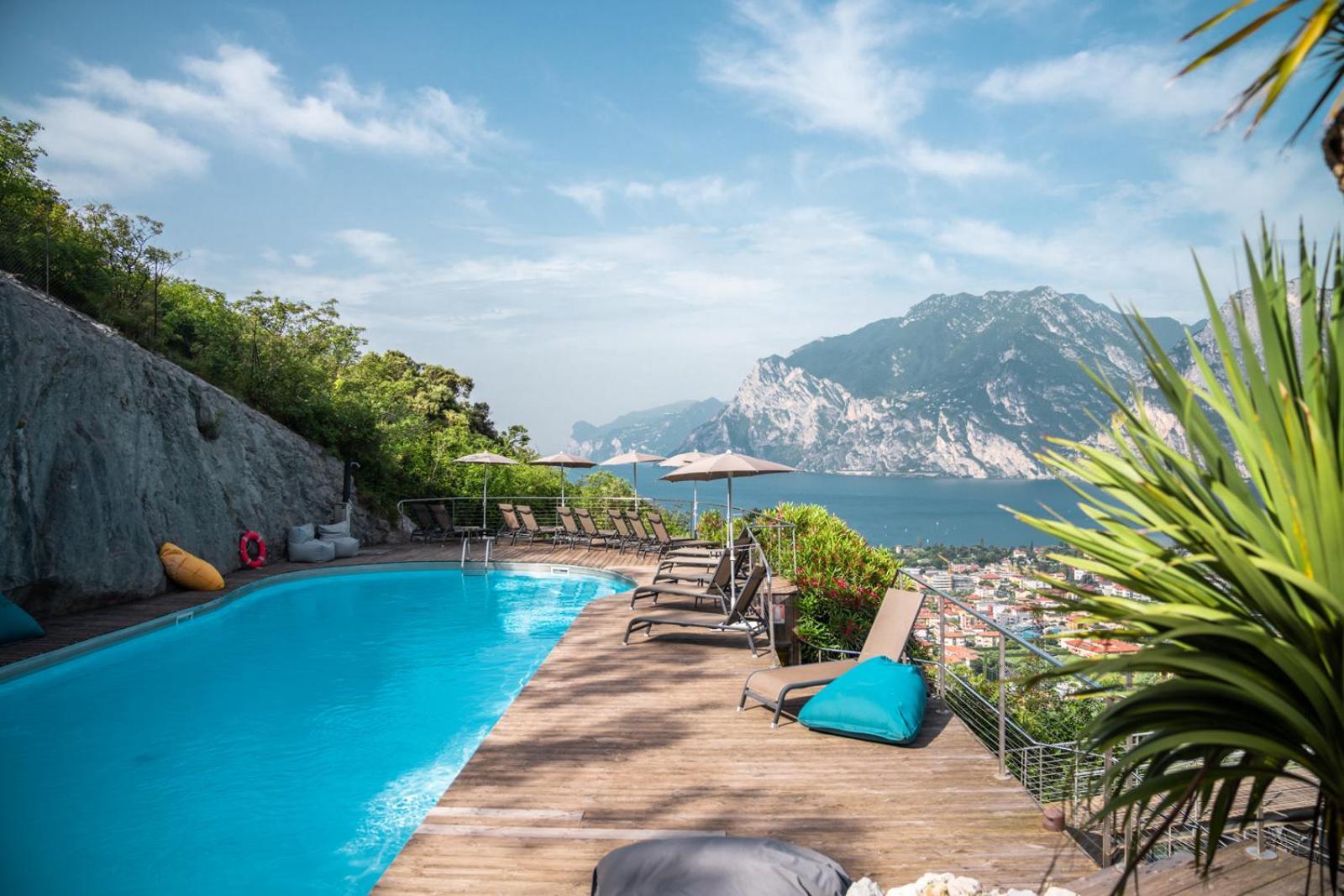 Garda Hotel Forte Charme Torbole Sul Garda Esterno foto