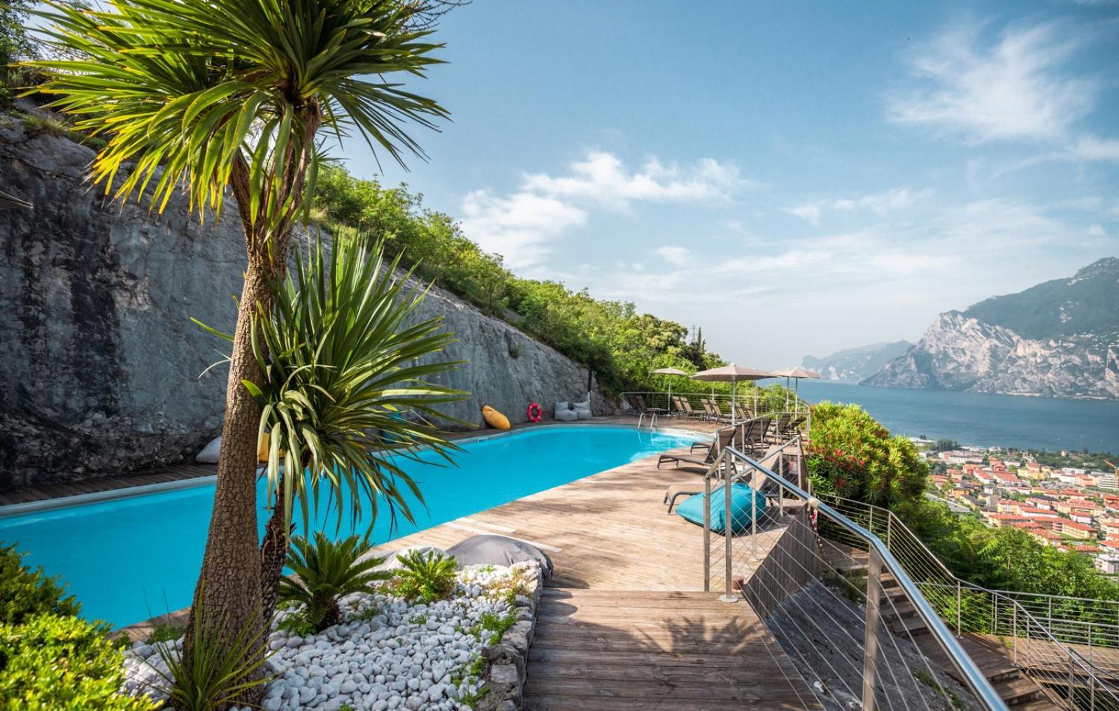 Garda Hotel Forte Charme Torbole Sul Garda Esterno foto