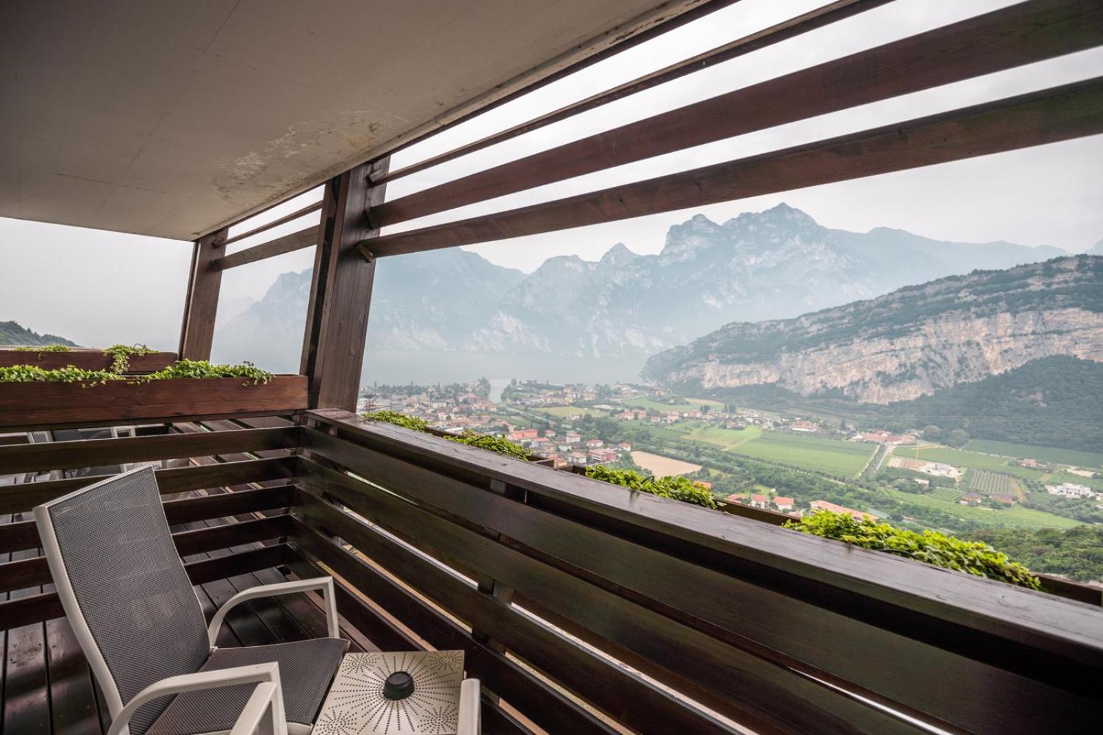 Garda Hotel Forte Charme Torbole Sul Garda Esterno foto